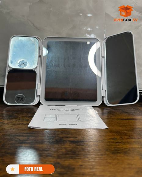 Espejo de Maquillaje Triple con Luz