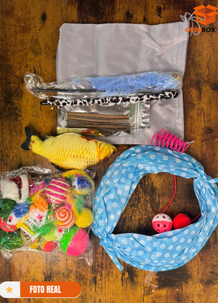 SET DE 35 JUGUETES PARA GATOS
