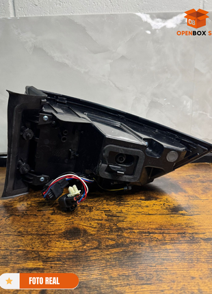 Stop derecho para Land Rover Discovery Sport 2019-2022