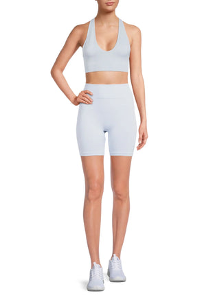LEGGIN CORTO SIN CONSTURA COLOR CELESTE MARCA CHLOE TING
