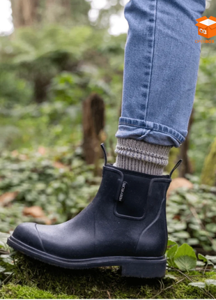 Botas premium marca Merry People  talla 8.5-9