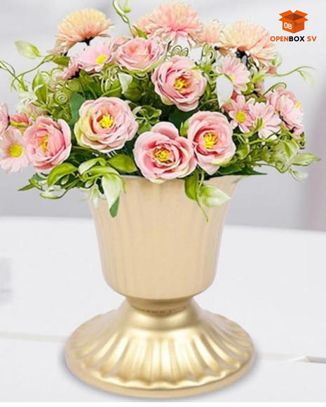 Set de 10 floreros de metal tipo trompeta para eventos boda o  centros de mesa