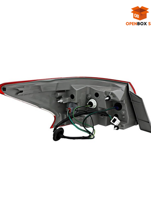 Stop trasero para Nissan Sentra 2013-2015